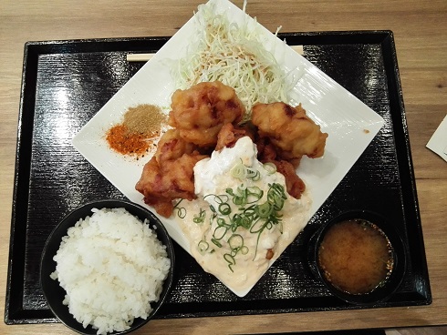 チキン南蛮マウンテン定食