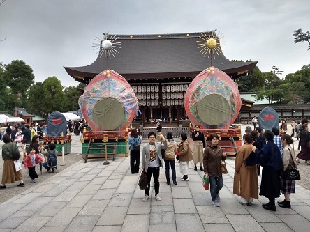 八坂神社舞殿