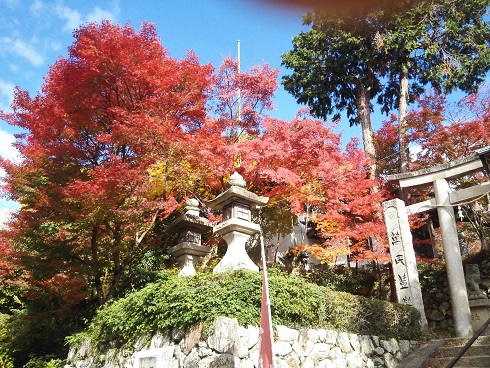 箕面公園-お寺-03