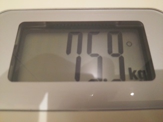 75.9kg