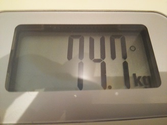 74.7kg