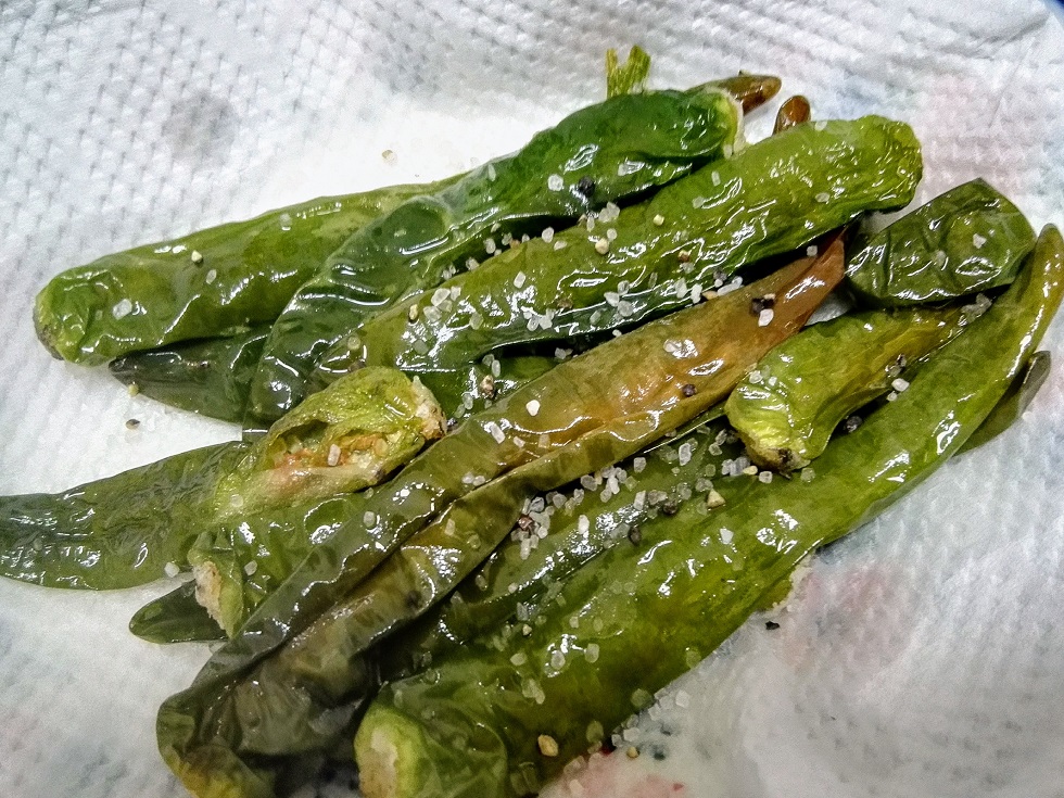 万願寺唐辛子の素揚げ