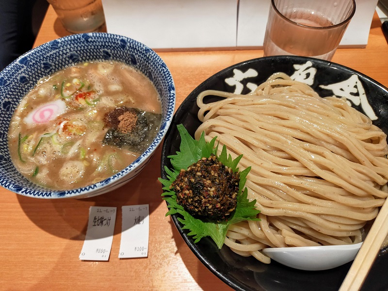 六厘舎 生七味つけ麺