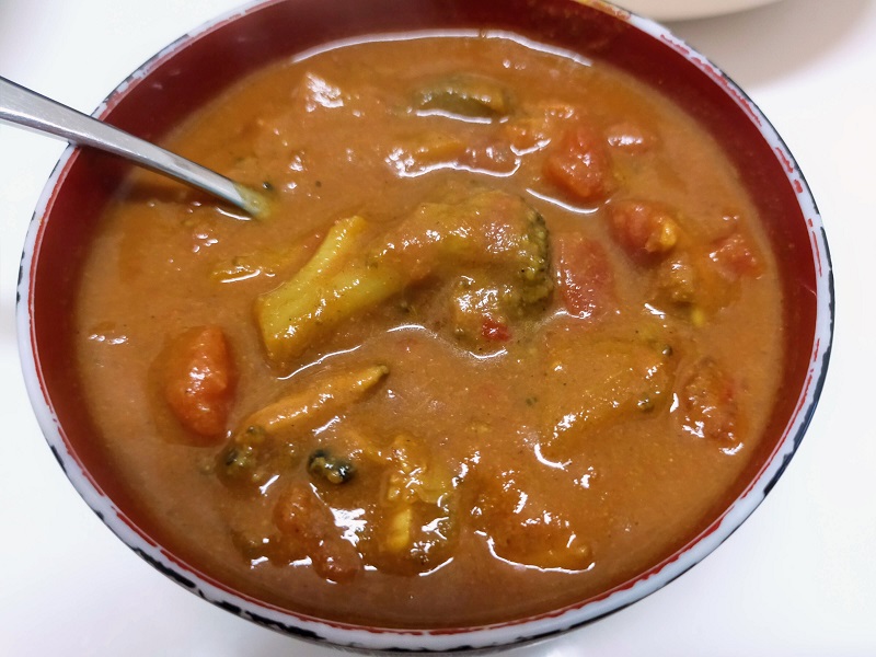 トマトカレートムヤンクンスープ