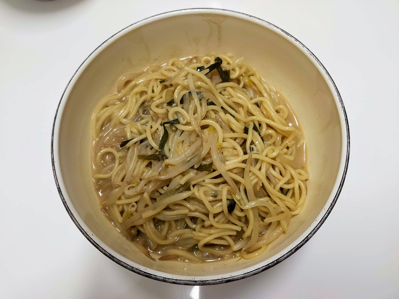 トンコツ鍋の〆（ラーメン）