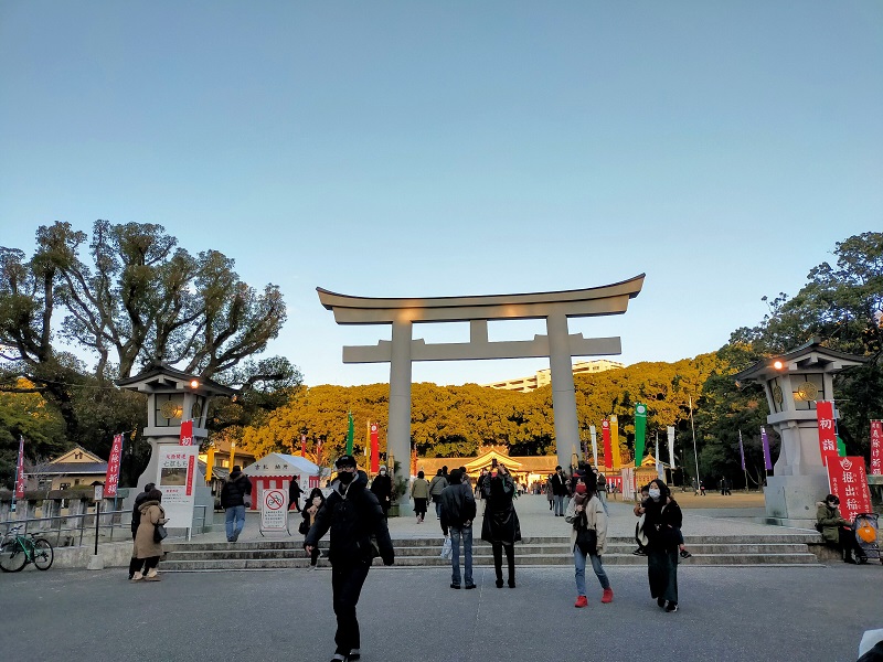 敷居内の鳥居