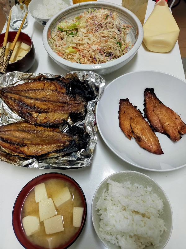 干した魚定食