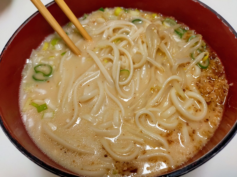 豚骨うどん