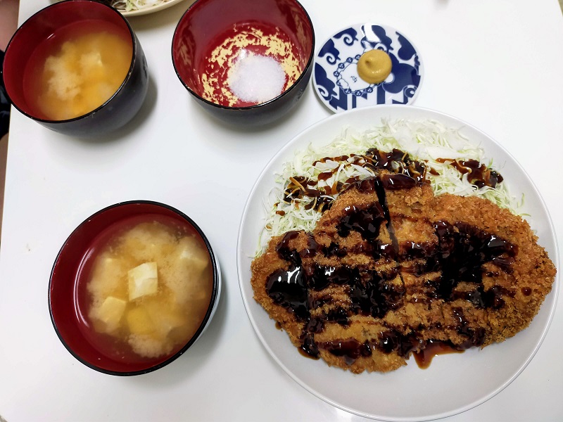 ロースかつ定食