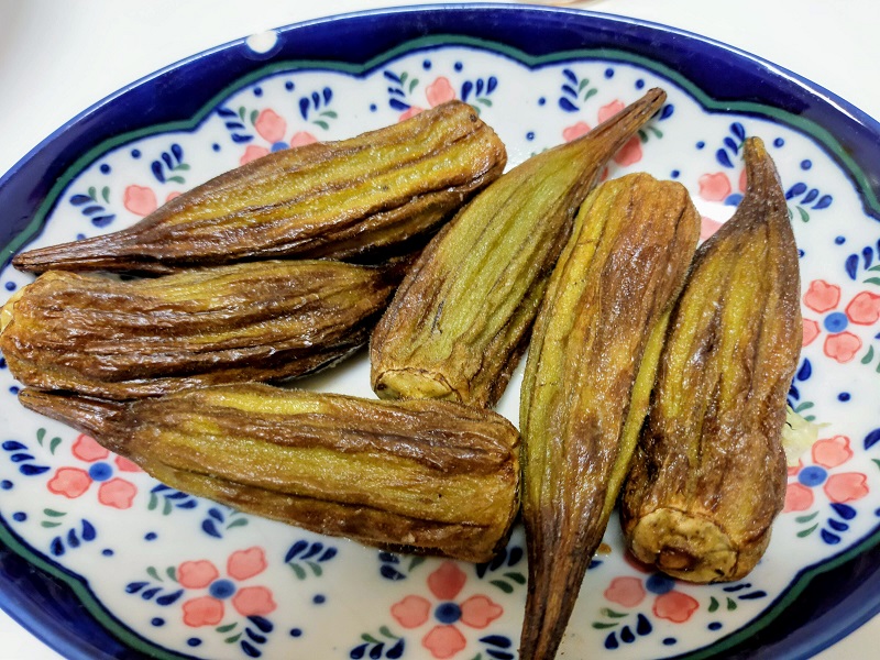 巨大オクラの素揚げ